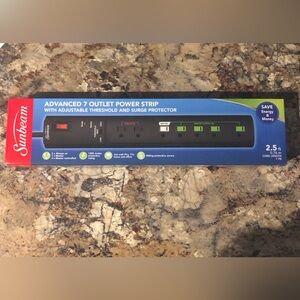 Sunbeam Advanced 7 Outlet Power Strip with Surge Protector BRAND NEW!